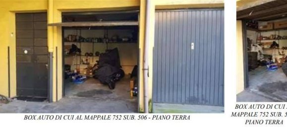 3 bedrooms House in Cavaria con Premezzo, Italy No. 261942 10