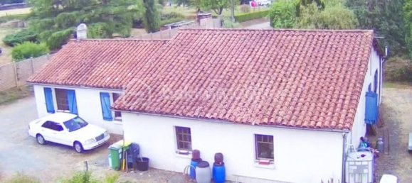 3 Schlafzimmer Haus in Deux-Sevres, France, Nr. 305558 16