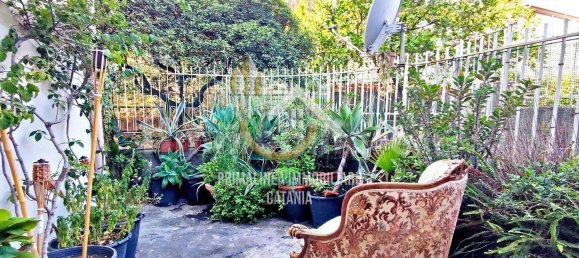 Квартира с 2 спальнями в Катания, Италия № 132995 9