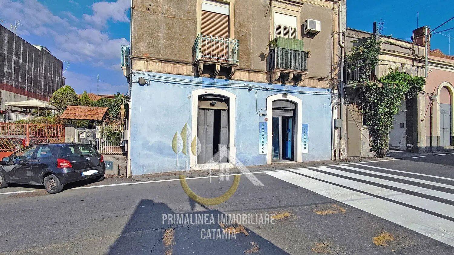 Квартира с 2 спальнями в Катания, Италия № 132995