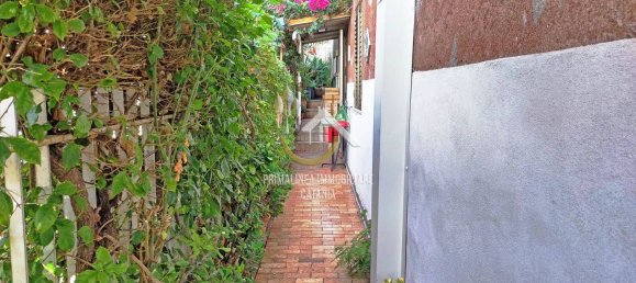 Квартира с 2 спальнями в Катания, Италия № 132995 8