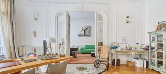 5 bedrooms Apartment in Paris, France No. 168587 3