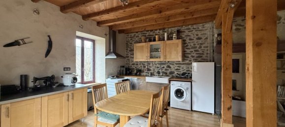 7 غرف نوم منزل في Saint-Bonnet-pres-Orcival, France رقم 64261 28