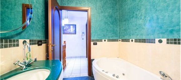 2 bedrooms Villa in Poviglio, Italy No. 289476 34