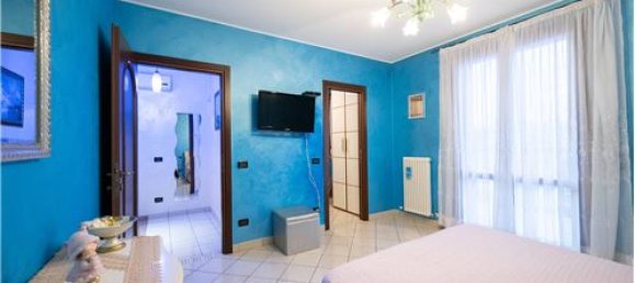 2 bedrooms Villa in Poviglio, Italy No. 289476 49