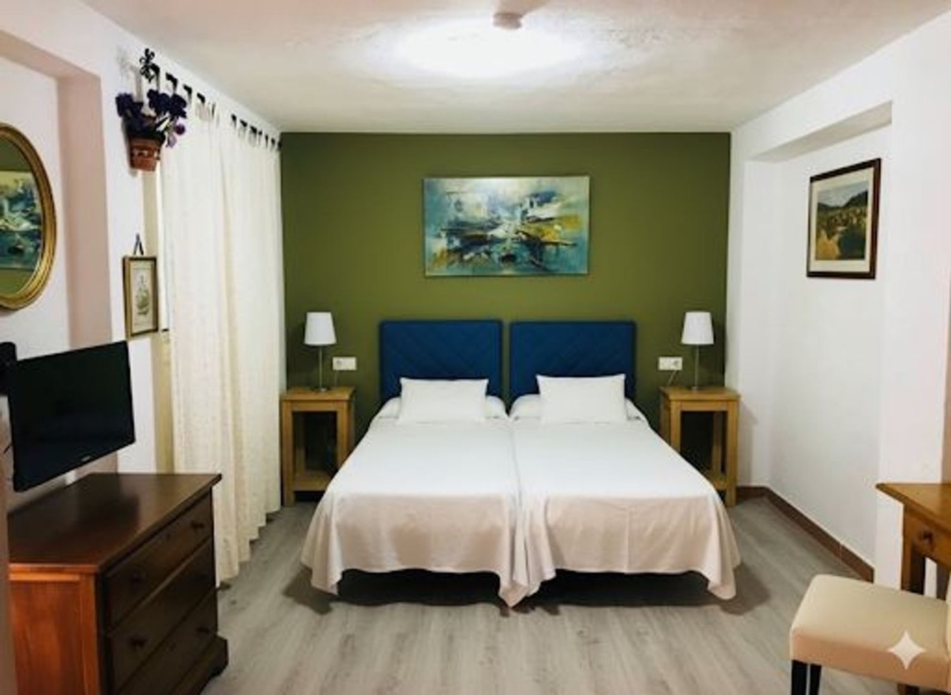 Gebäude in Marbella, Spain 360m², Nr. 277614