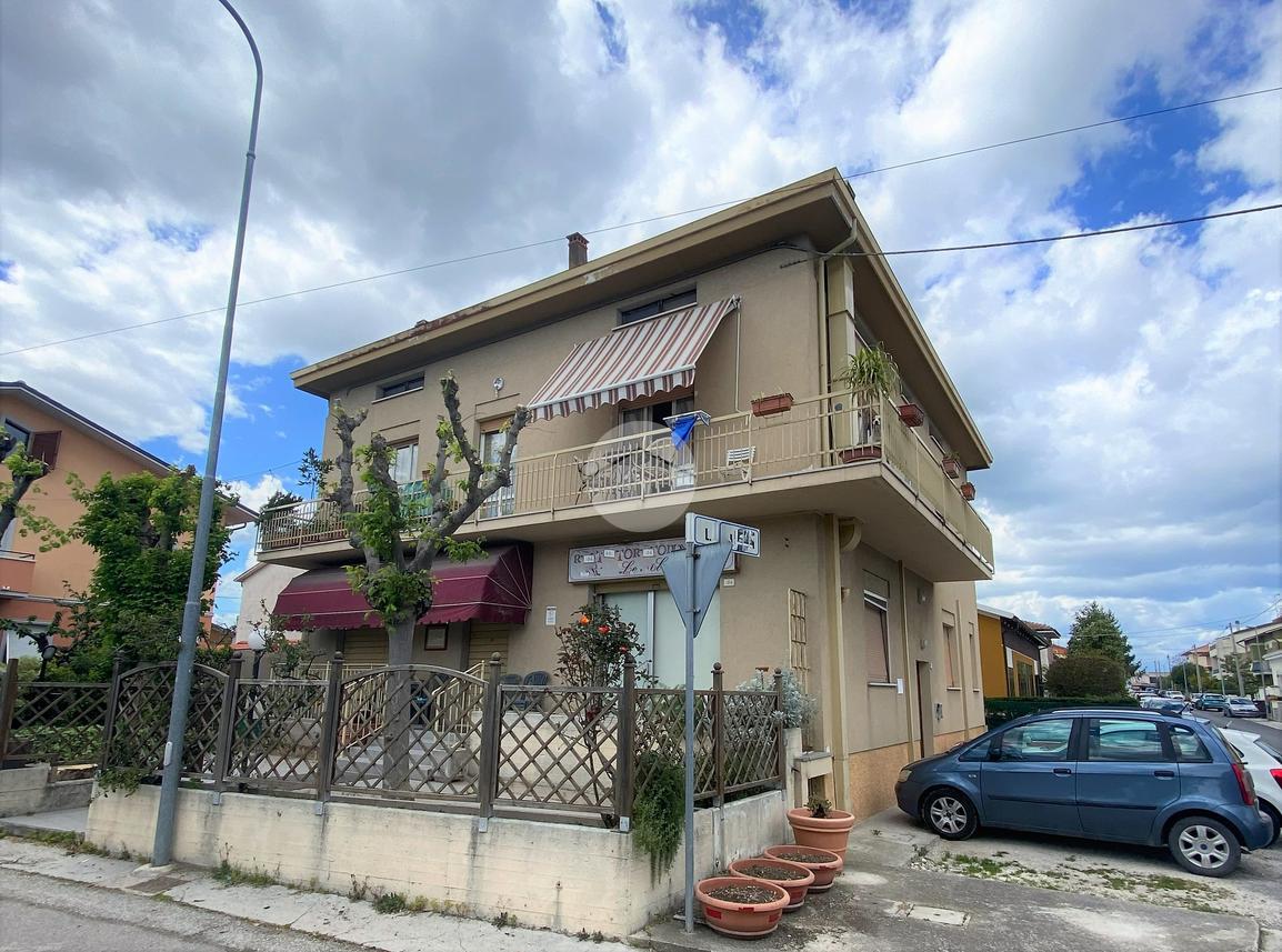 4-Zimmer Haus in Fano, Italy, Nr. 154140