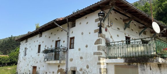 6 bedrooms House in Basque Autonomous Community, Spain No. 154465 18