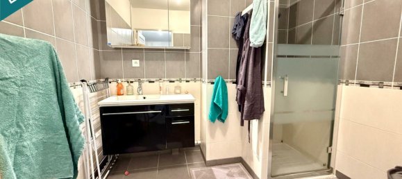 1 bedroom Apartment in Nantes, France No. 357921 5