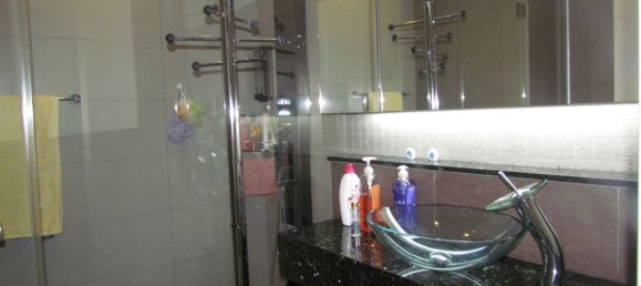 2 bedrooms Condo in Pattaya, Thailand No. 707 11
