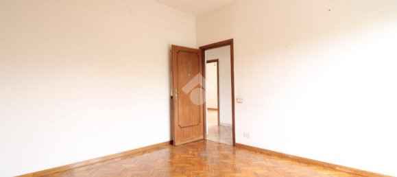 5-salle Appartement à Pomezia, Italy No. 90518 33