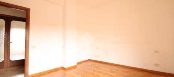 5-salle Appartement à Pomezia, Italy No. 90518 37