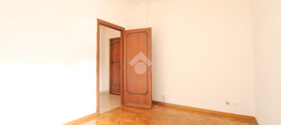5-salle Appartement à Pomezia, Italy No. 90518 35