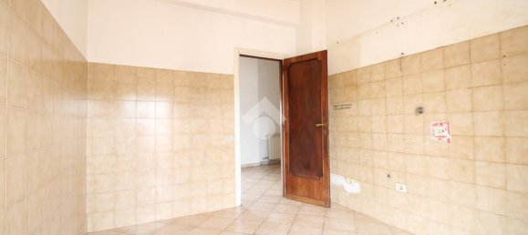 5-salle Appartement à Pomezia, Italy No. 90518 24