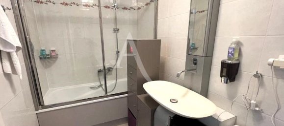 3 Schlafzimmer Doppelhaus in Paris, France, Nr. 177104 6