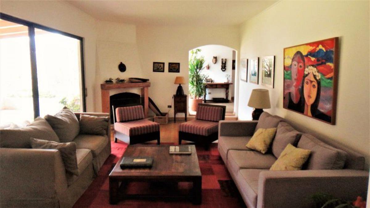 Casa de 5 dormitorios en Valparaíso, Chile No. 4052