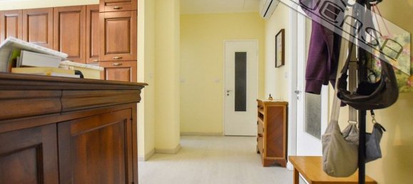 Apartamento de 2 habitaciónes en Pinerolo, Italy No. 67793 2