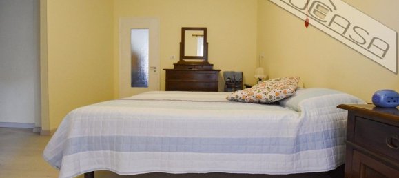 Apartamento de 2 habitaciónes en Pinerolo, Italy No. 67793 11