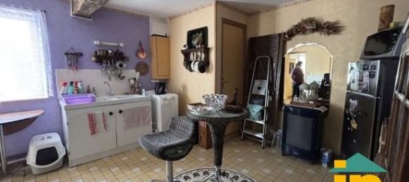 3 bedrooms House in Rugles, France No. 303503 3