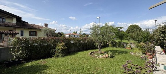 2 bedrooms Apartment in Udine, Italy No. 272174 7