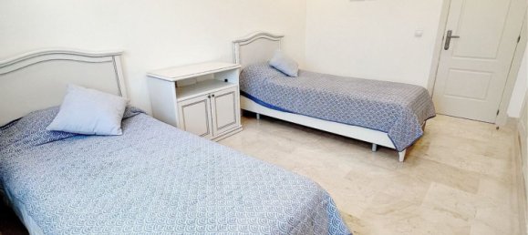 3 bedrooms Apartment in Marbella, Spain No. 112614 23