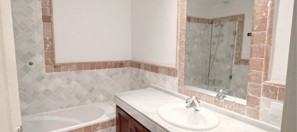 3 bedrooms Apartment in Marbella, Spain No. 112614 37