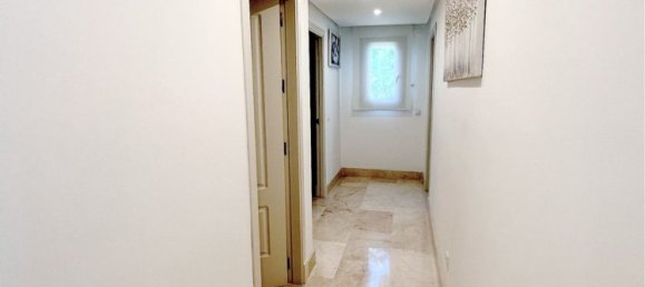 3 bedrooms Apartment in Marbella, Spain No. 112614 29