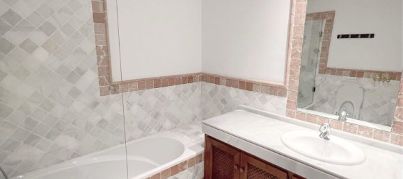 3 bedrooms Apartment in Marbella, Spain No. 112614 35