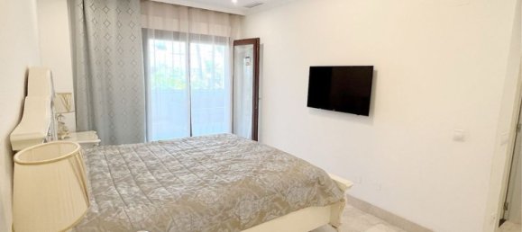 3 bedrooms Apartment in Marbella, Spain No. 112614 40