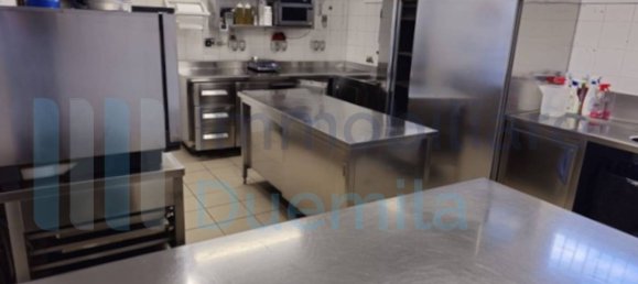 4-Zimmer Gewerbliche Immobilie in Castel San Pietro Terme, Italy, Nr. 160090 34