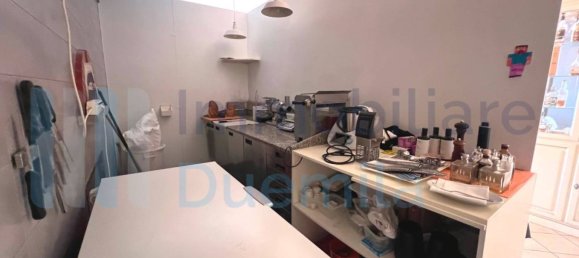 4-Zimmer Gewerbliche Immobilie in Castel San Pietro Terme, Italy, Nr. 160090 30