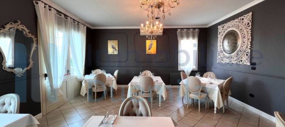 4-Zimmer Gewerbliche Immobilie in Castel San Pietro Terme, Italy, Nr. 160090 4