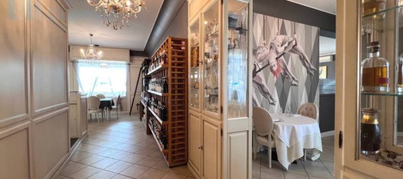 4-Zimmer Gewerbliche Immobilie in Castel San Pietro Terme, Italy, Nr. 160090 12