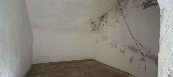 3-salle Appartement à Calice Ligure, Italy No. 170834 10