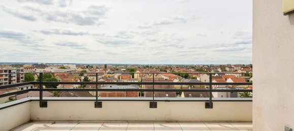 Apartamento de 3 dormitorios en Bezons, France No. 174802 3