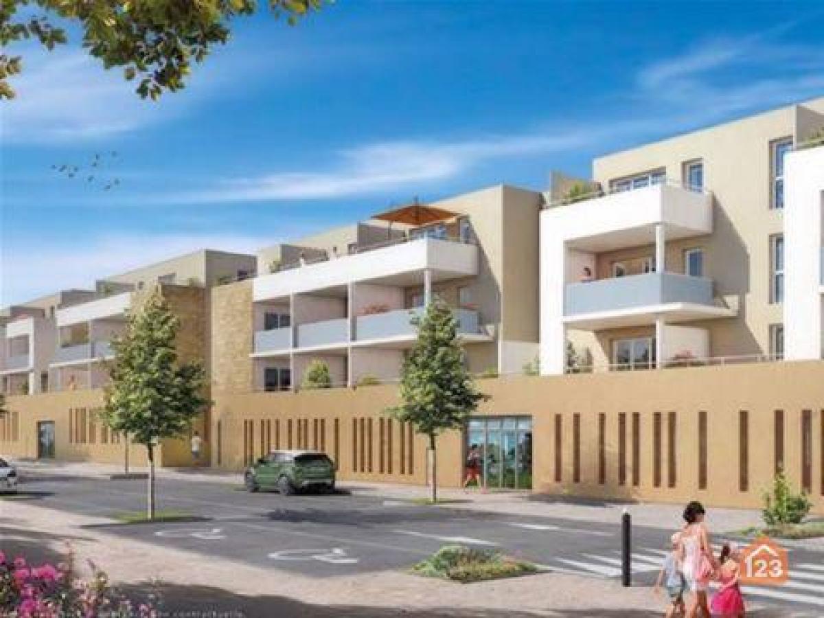 2 chambres Condo à Miramas, France No. 6050