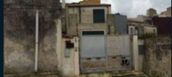 3 rooms Apartment in Canicattini Bagni, Italy No. 294395 7