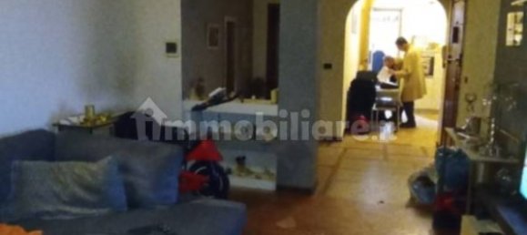 2 bedrooms Apartment in Turin, Italy No. 304265 7