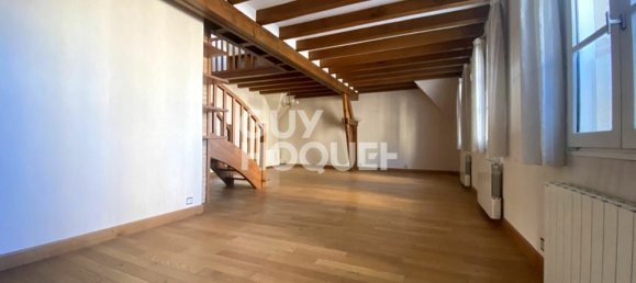 3 bedrooms Duplex in Chartres, France No. 101839 3