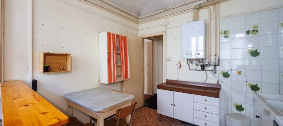 4 rooms Apartment in Turin, Italy No. 88849 11