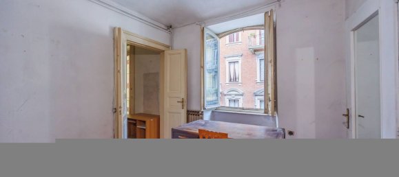 4 rooms Apartment in Turin, Italy No. 88849 9