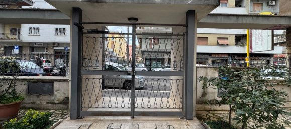 Квартира с 2 комнатами в Рим, Италия № 9608 2