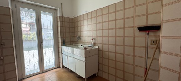 Квартира с 2 комнатами в Рим, Италия № 9608 14