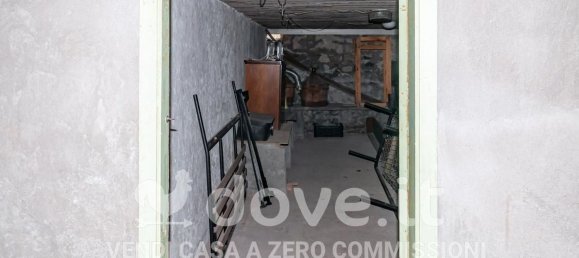 3 rooms Apartment in Montalcino, Italy No. 199000 14