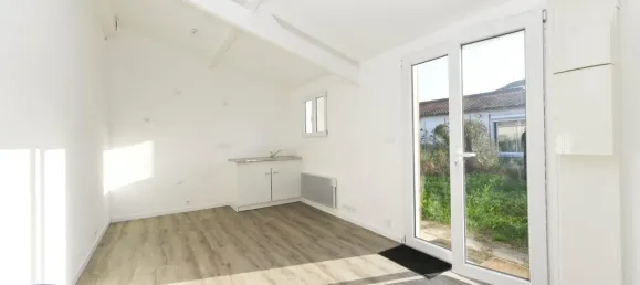 3 rooms Apartment in Royan, France No. 114414 10