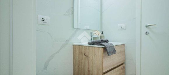 1 bedroom Apartment in Milan, Italy No. 262932 20