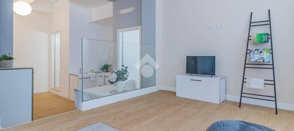 1 bedroom Apartment in Milan, Italy No. 262932 12