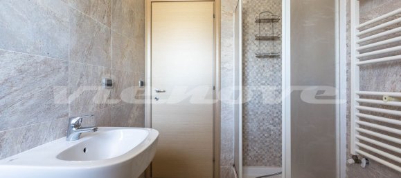 2 rooms Apartment in Rome, Italy No. 12286 14