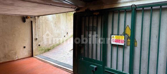  مرآب في Milan, Italy 15متر مربع رقم 378965 6