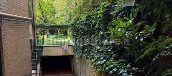  مرآب في Milan, Italy 15متر مربع رقم 378965 13